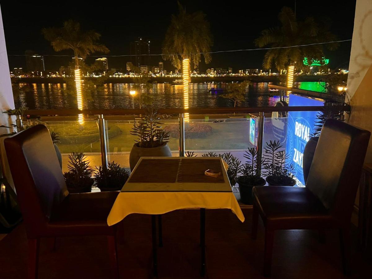 Crystal Blue Boutique 3*