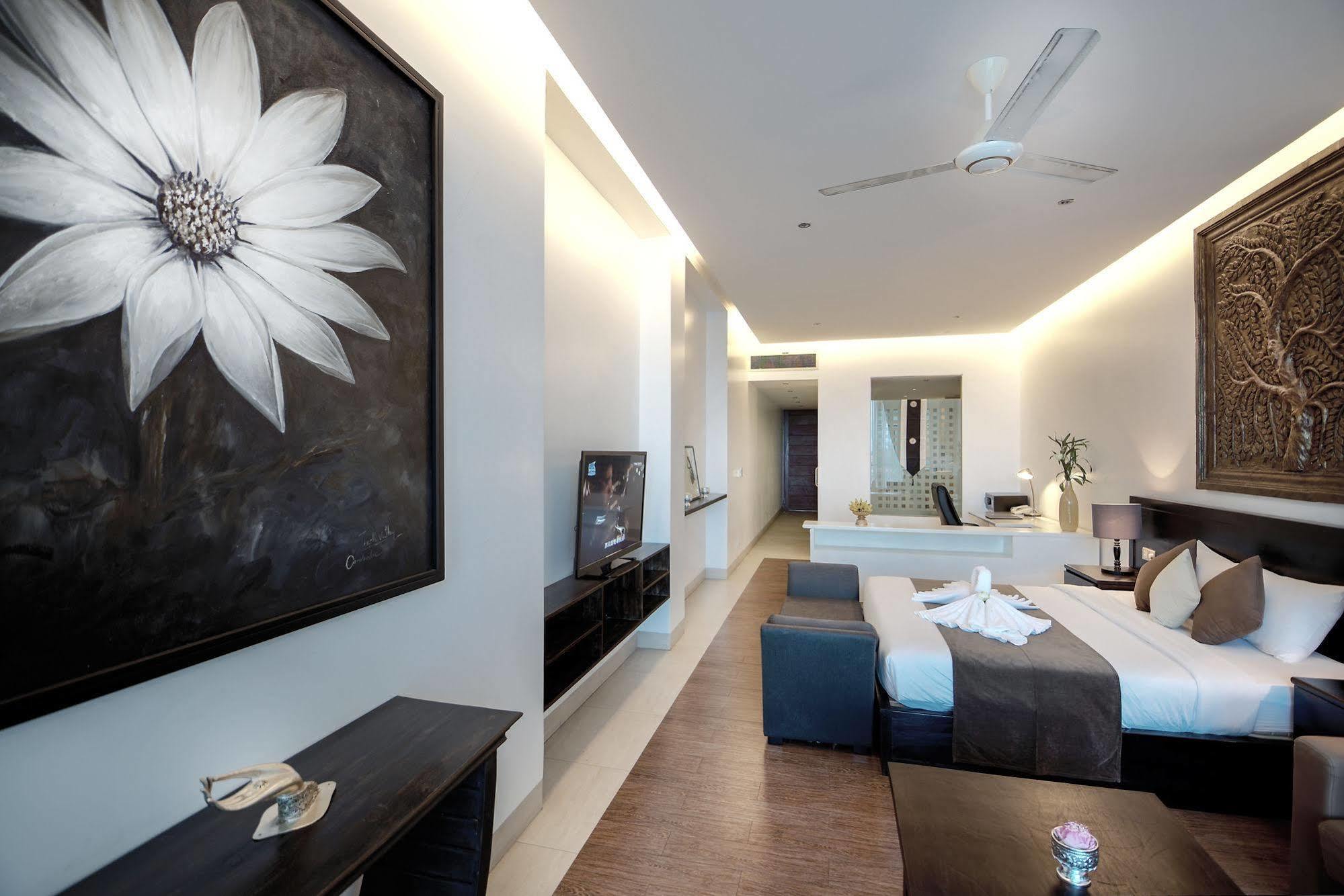Khách sạn Crystal Blue Boutique Phnom Penh